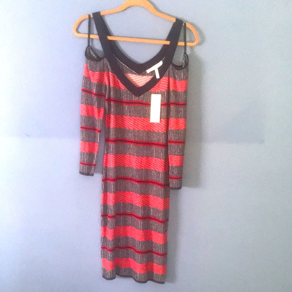 NWT BCBGeneration open shoulder fitted dress
